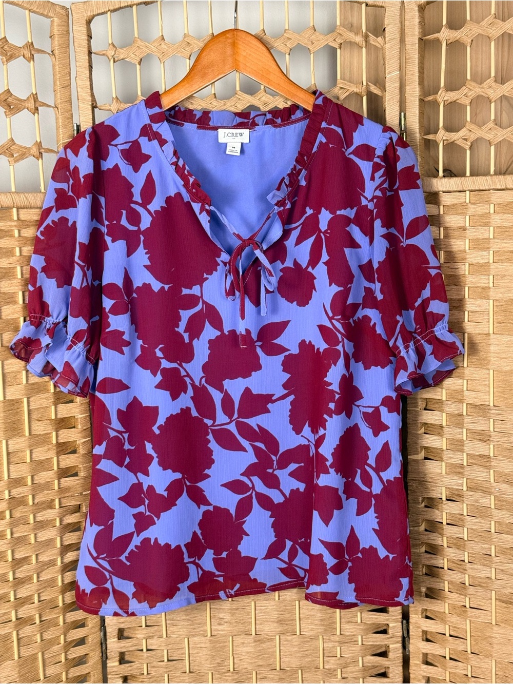 J. Crew Floral V-Neck Half Sleeve Women’s Size Medium